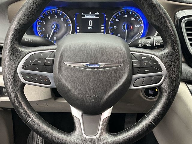 2021 Chrysler Voyager LX