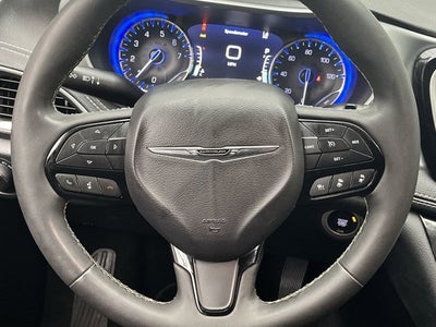 2023 Chrysler Pacifica Touring