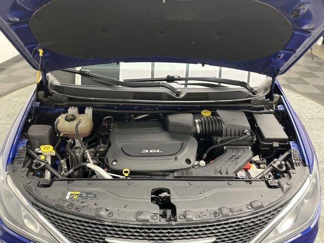 2019 Chrysler Pacifica Touring Plus