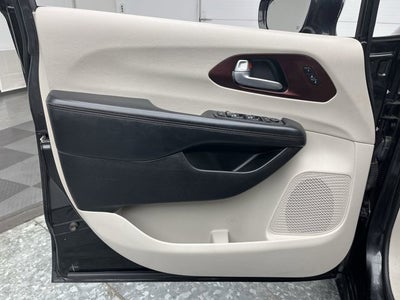 2020 Chrysler Pacifica Limited