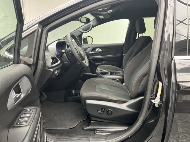 2022 Chrysler Pacifica Touring