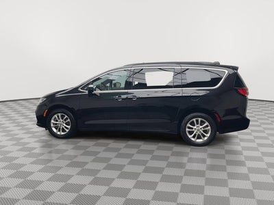 2022 Chrysler Pacifica Touring
