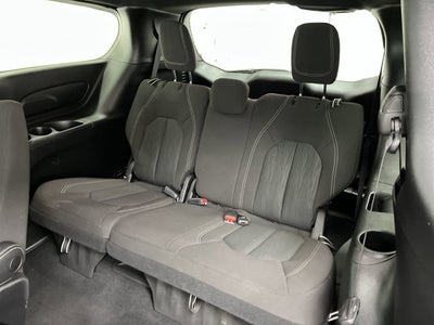 2022 Chrysler Pacifica Touring