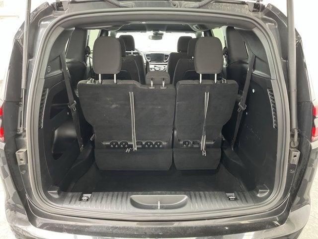 2022 Chrysler Pacifica Touring