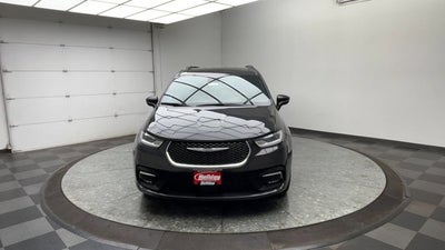 2022 Chrysler Pacifica Touring