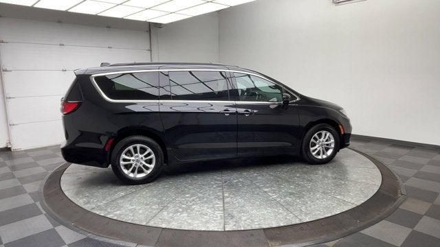 2022 Chrysler Pacifica Touring
