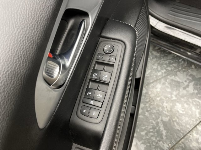 2022 Chrysler Pacifica Touring