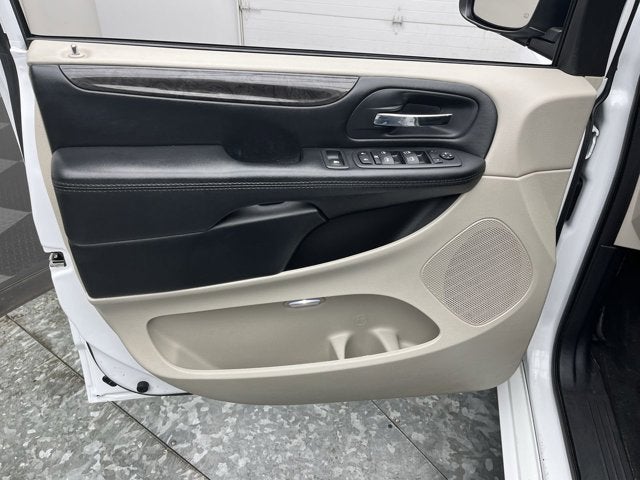 2020 Dodge Grand Caravan SE