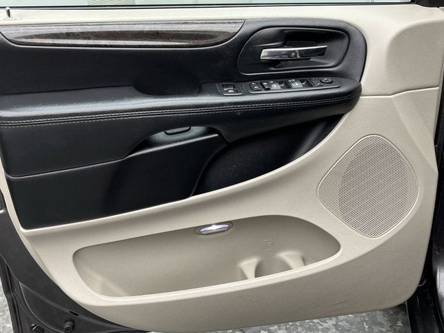 2020 Dodge Grand Caravan SE