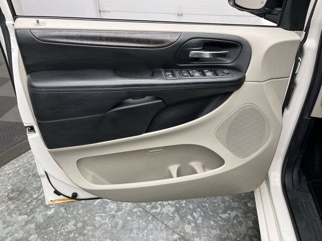 2012 Dodge Grand Caravan SXT