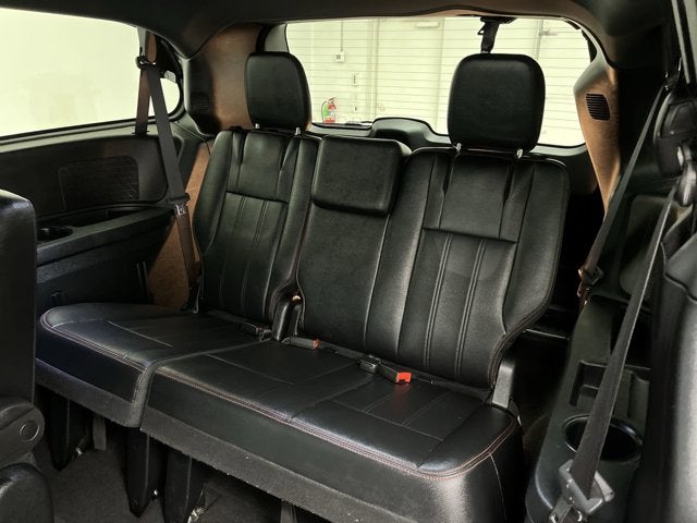 2016 Dodge Grand Caravan R/T