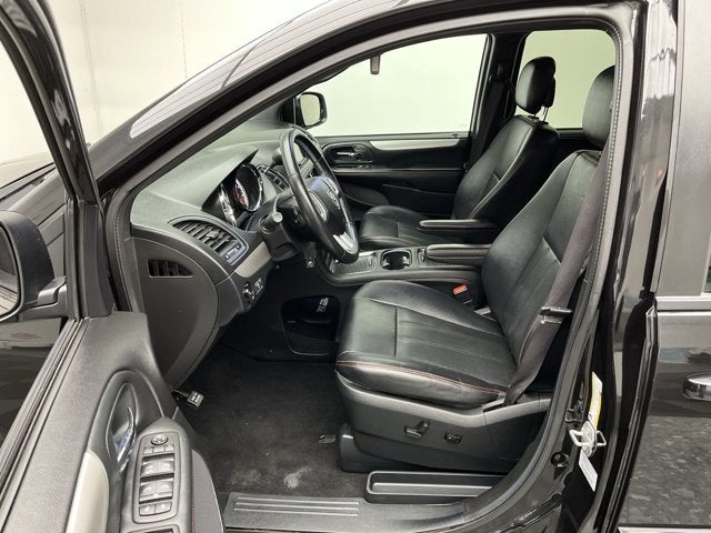 2016 Dodge Grand Caravan R/T