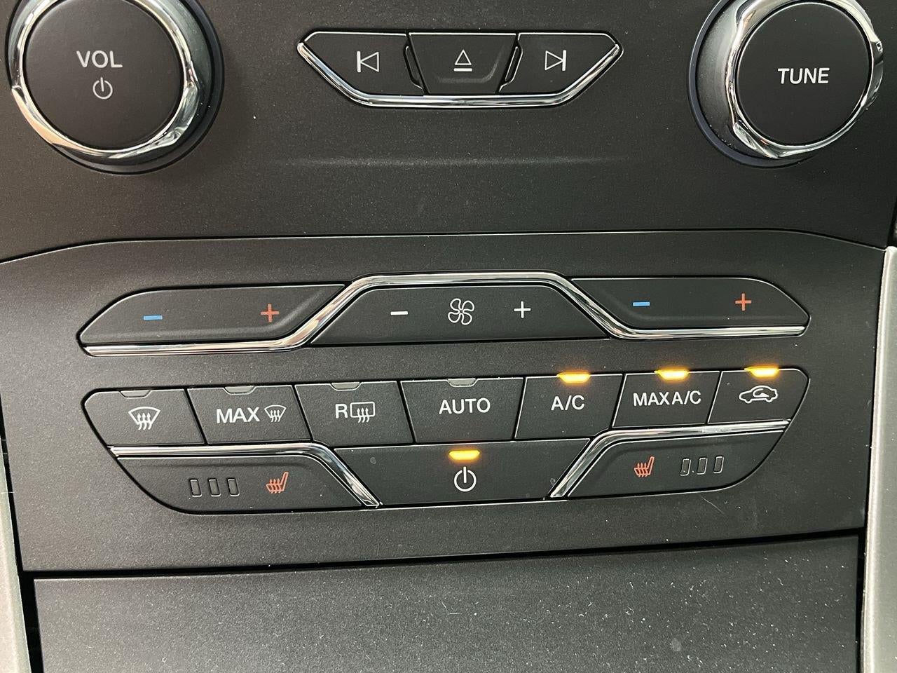 2016 Ford Edge SEL