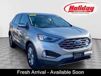 2023 Ford Edge Titanium