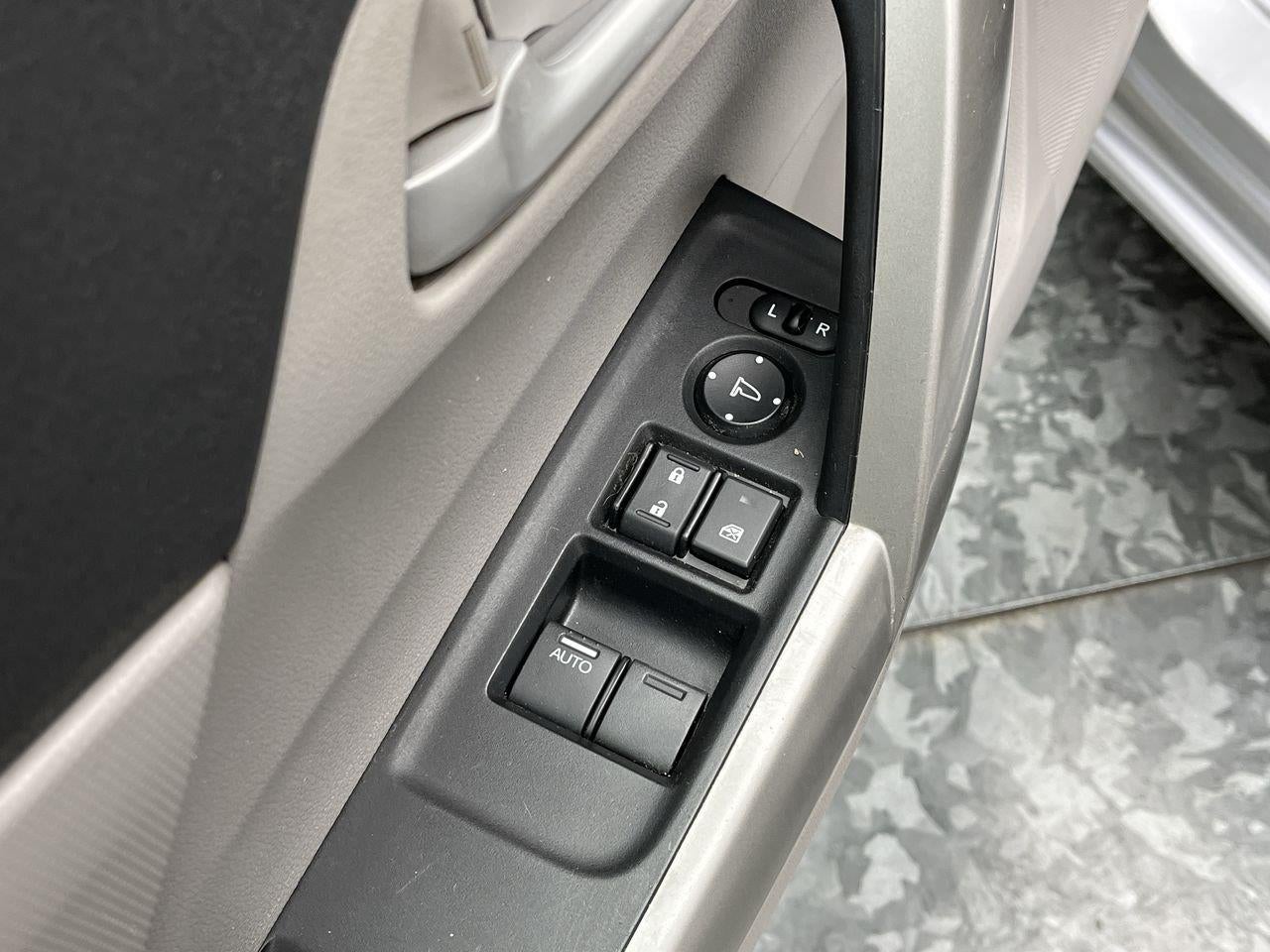 2012 Honda Civic Cpe LX