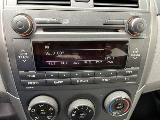 2011 Toyota Corolla LE