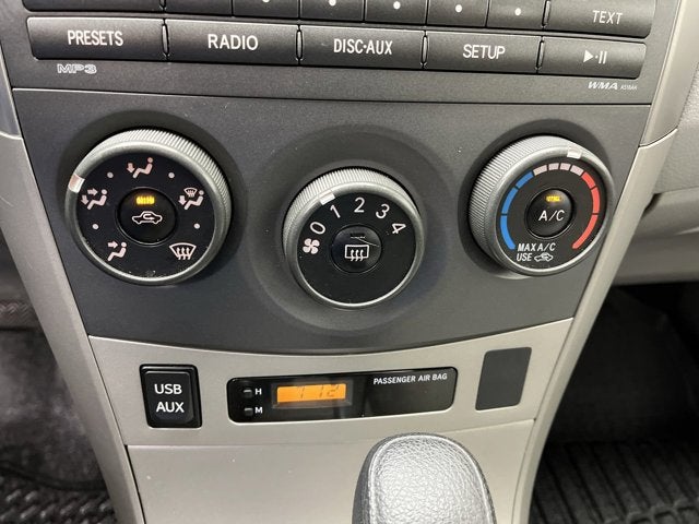 2011 Toyota Corolla LE