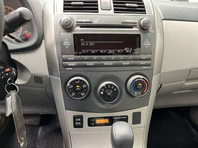 2011 Toyota Corolla LE