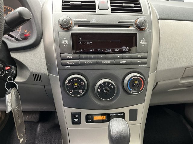 2011 Toyota Corolla LE