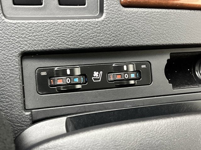 2015 Lexus RX 450h AWD 4dr