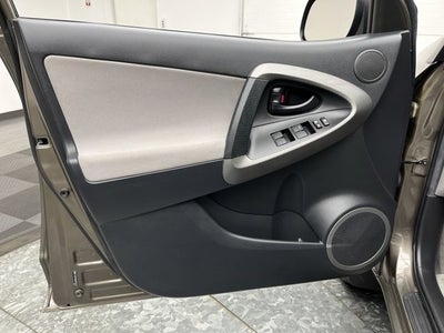 2012 Toyota RAV4 4WD 4dr I4 (Natl)