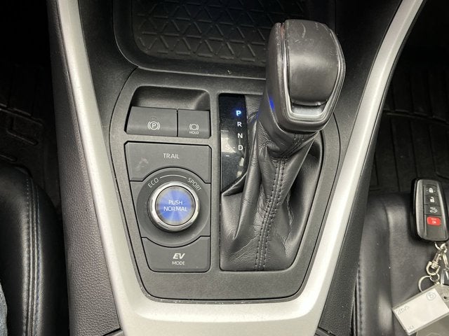 2020 Toyota RAV4 Hybrid XSE