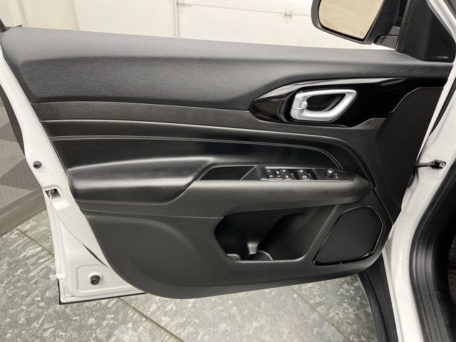 2022 Jeep Compass Altitude
