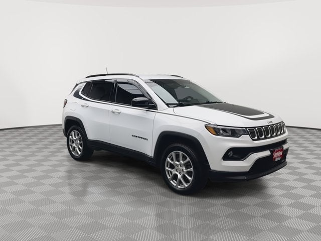 2022 Jeep Compass Latitude Lux