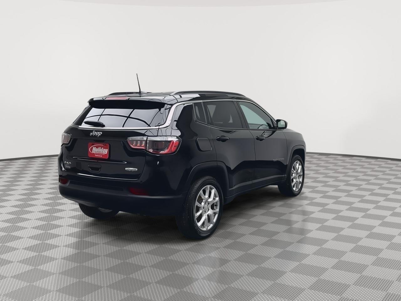 2023 Jeep Compass Latitude Lux