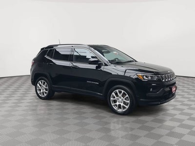 2023 Jeep Compass Latitude Lux