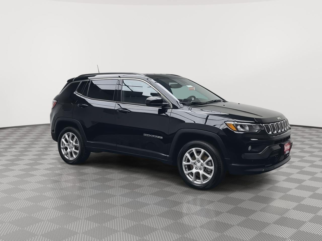 2023 Jeep Compass Latitude Lux