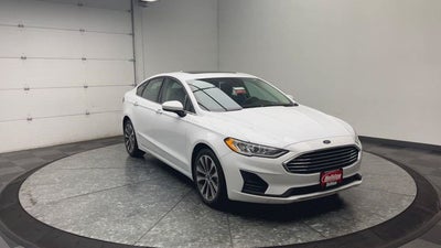 2020 Ford Fusion SE