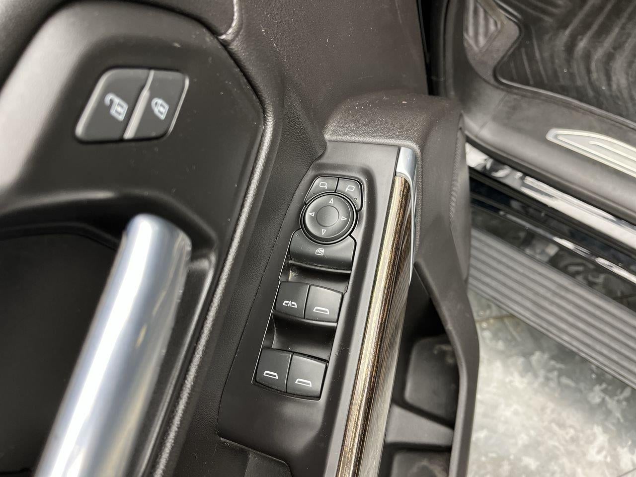 2020 GMC SIERRA 1500 4WD CREW CAB 147 SLE