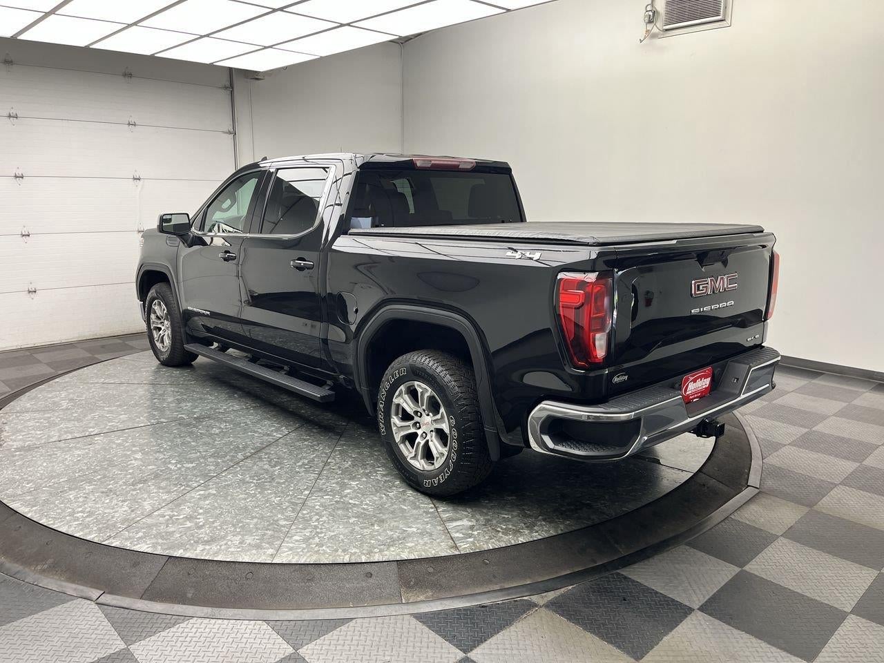 2020 GMC SIERRA 1500 4WD CREW CAB 147 SLE