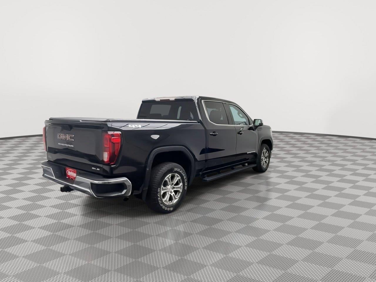 2020 GMC SIERRA 1500 4WD CREW CAB 147 SLE