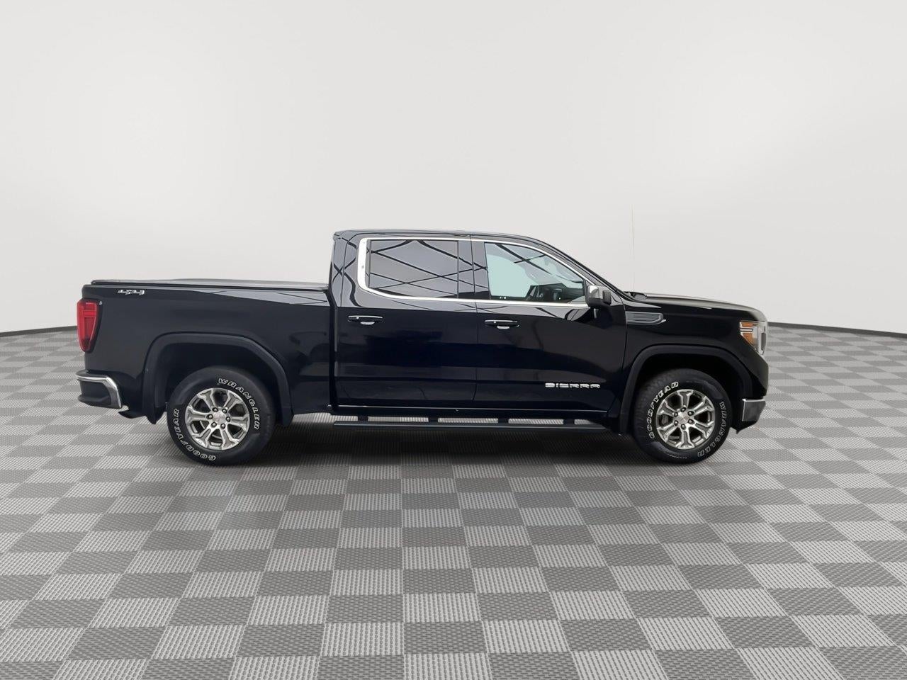 2020 GMC SIERRA 1500 4WD CREW CAB 147 SLE