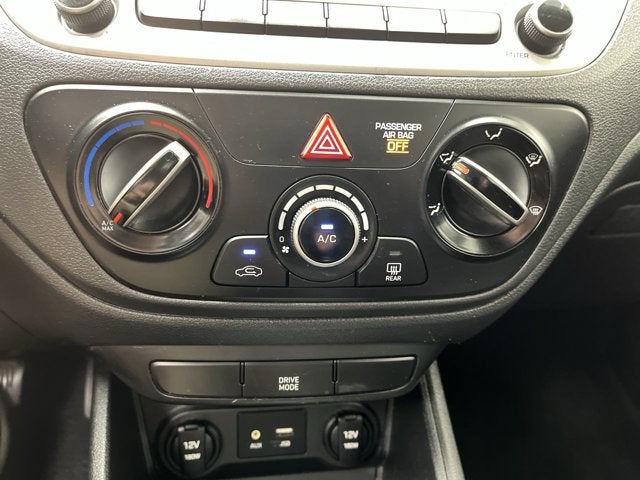 2020 Hyundai Accent SE