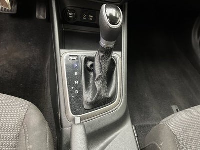 2020 Hyundai Accent SE
