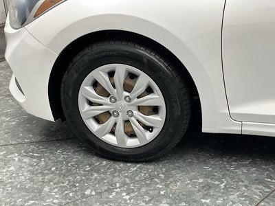 2020 Hyundai Accent SE
