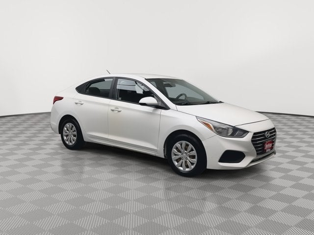 2020 Hyundai Accent SE
