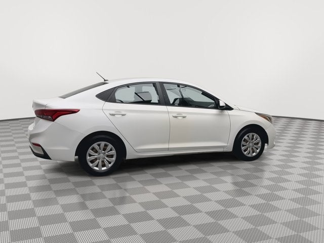2020 Hyundai Accent SE