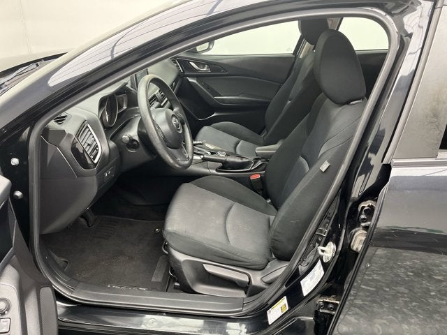 2015 Mazda Mazda3 i Sport