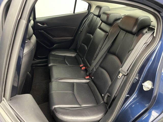 2018 Mazda Mazda3 Sedan Touring