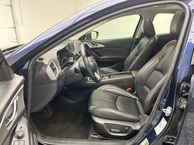 2018 Mazda Mazda3 Sedan Touring