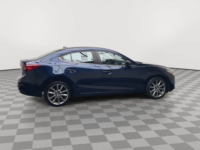 2018 Mazda Mazda3 Sedan Touring