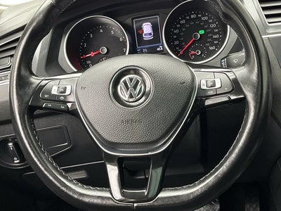2019 Volkswagen Tiguan SEL R-Line Black