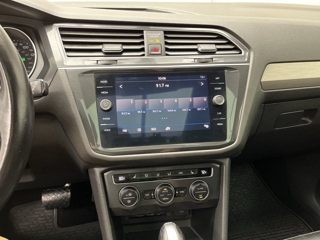 2019 Volkswagen Tiguan SEL R-Line Black