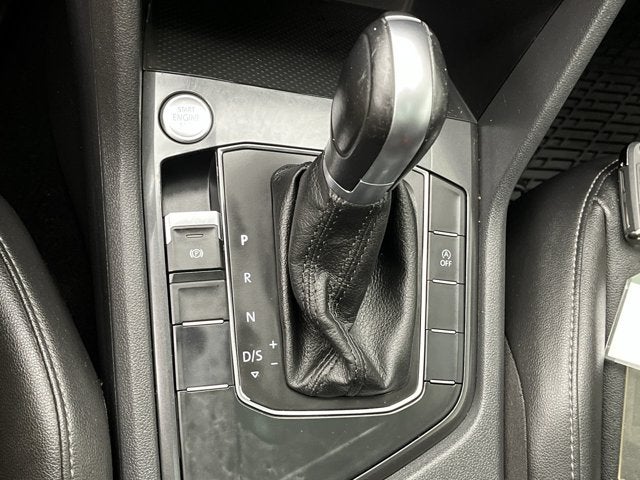 2019 Volkswagen Tiguan SEL R-Line Black