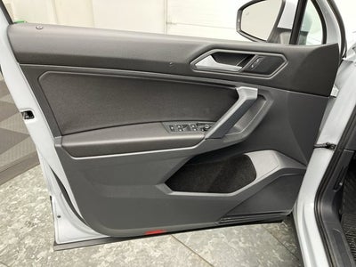 2019 Volkswagen Tiguan SEL R-Line Black
