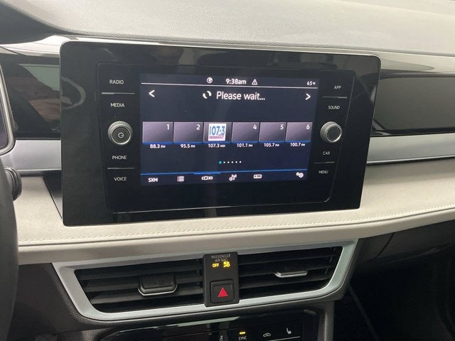 2025 Volkswagen Taos SE